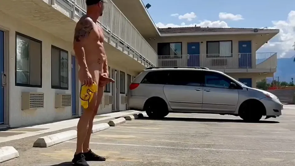 Parking flasher 06 - ThisVid.com