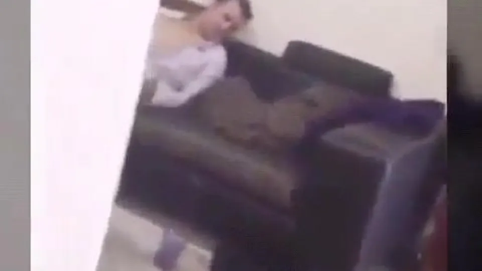 Passed out drunk and gets sucked off - ThisVid.com