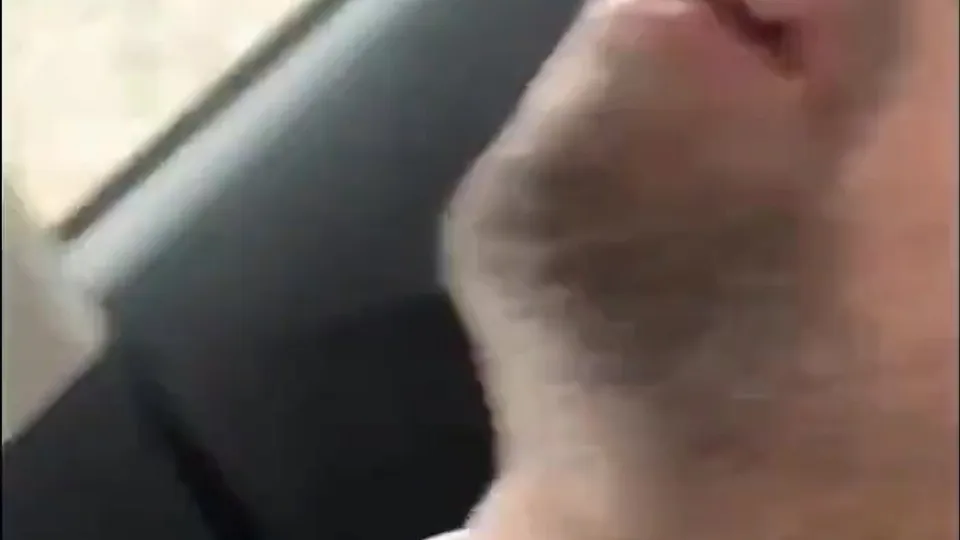 Passed out hitchhiker - ThisVid.com
