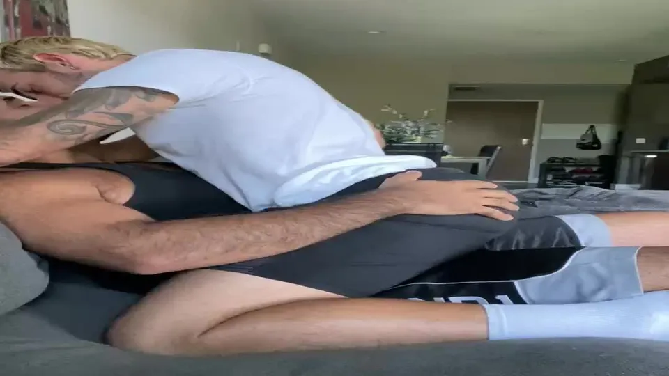 PersianAlphaWolf Dominant Daddy Bear Power Fucker Alpha Top Dicks Down Beautiful Hungry Bottoms (3).mp4
