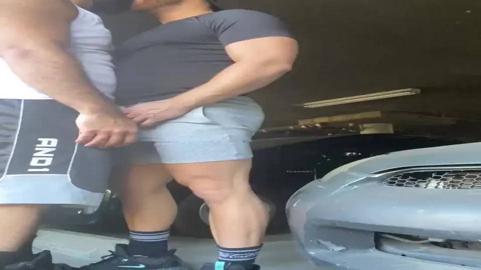 PersianAlphaWolf Super Sexy Dominant Hairy Daddy Bear, Hairy Beefy Strong Dominant Fucker Ass Destroyer Fucks Cute Bottoms (2).mp4