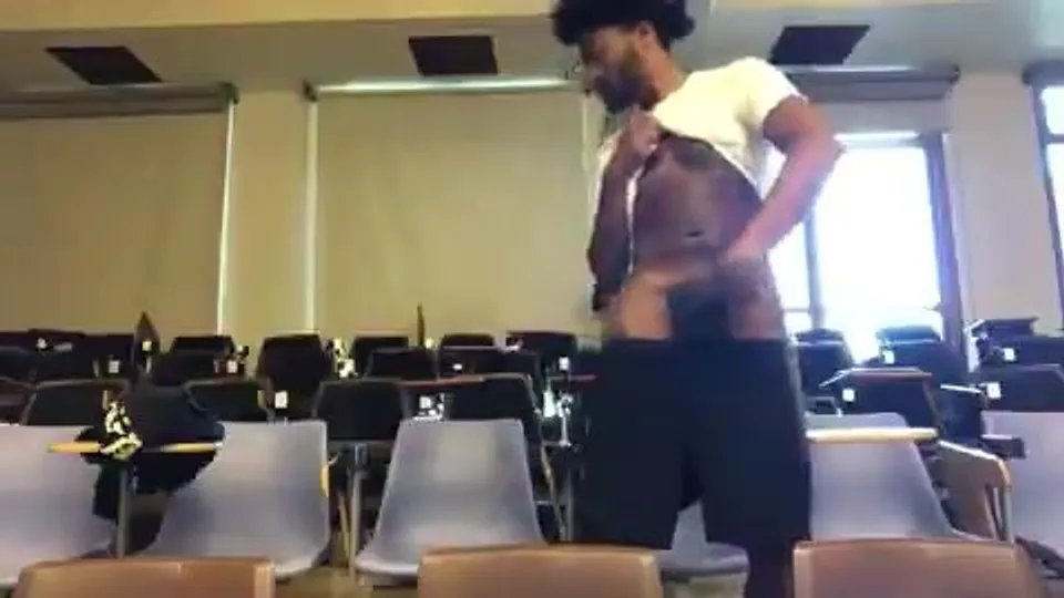 Pervy black man Jerks off in his classroom before class - ThisVid.com