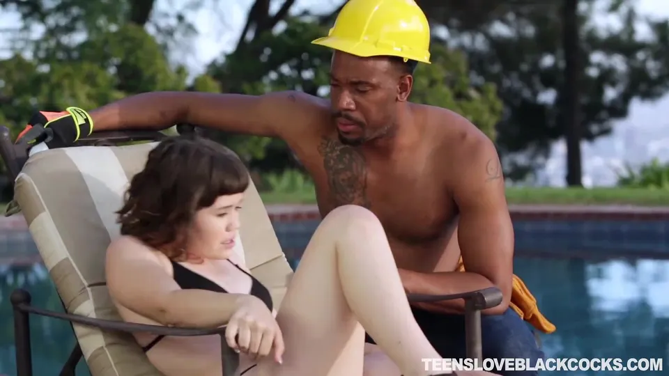Petite brunette snowbunny tries big black cock first time by the pool