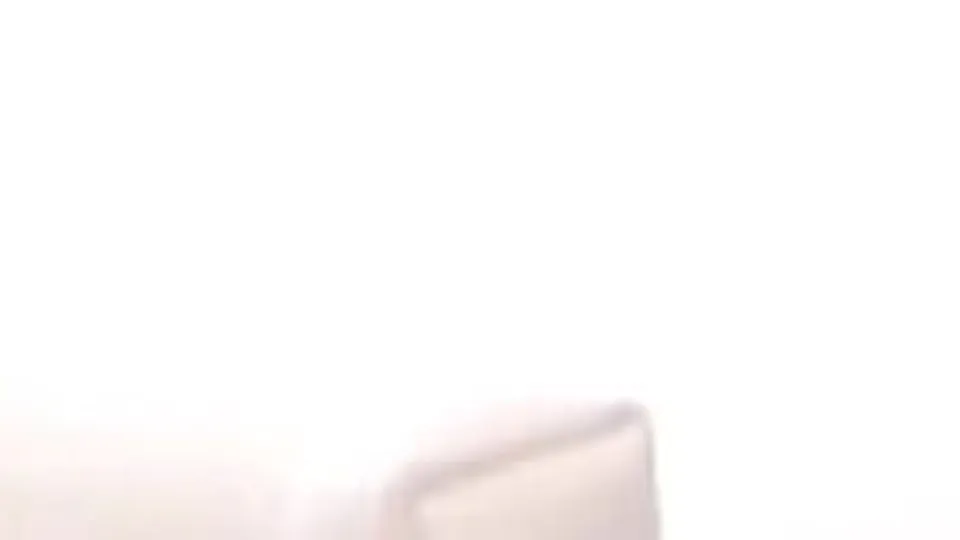 Blurred WhiteMystery