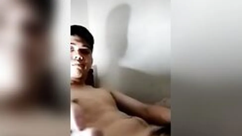 Pinoy sexy ass play and cum