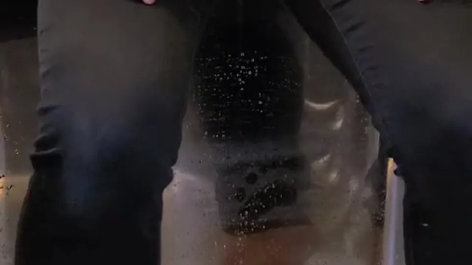 piss action (721).mp4