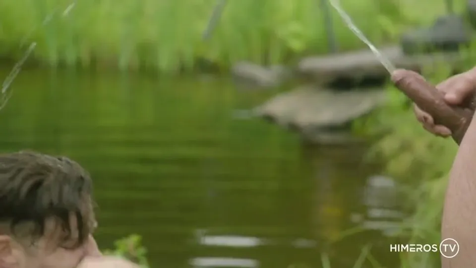 Piss and BB outdoors - ThisVid.com