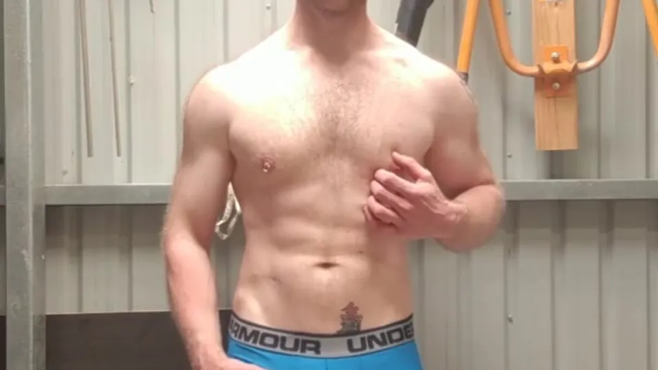 Pissing and Cock Slapping - ThisVid.com