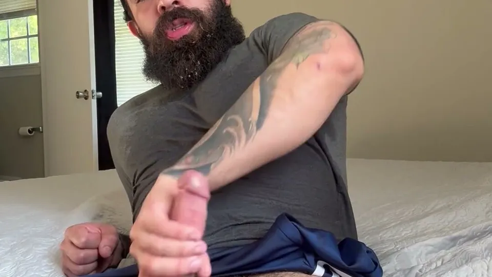 Hairy Gay Masturbation
