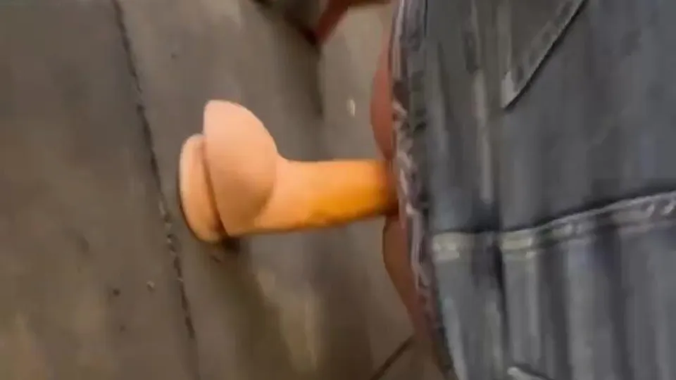 Playing outside - video 3 - ThisVid.com