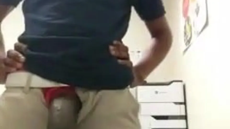 Playing with his horsecock BBC in work toilets - ThisVid.com