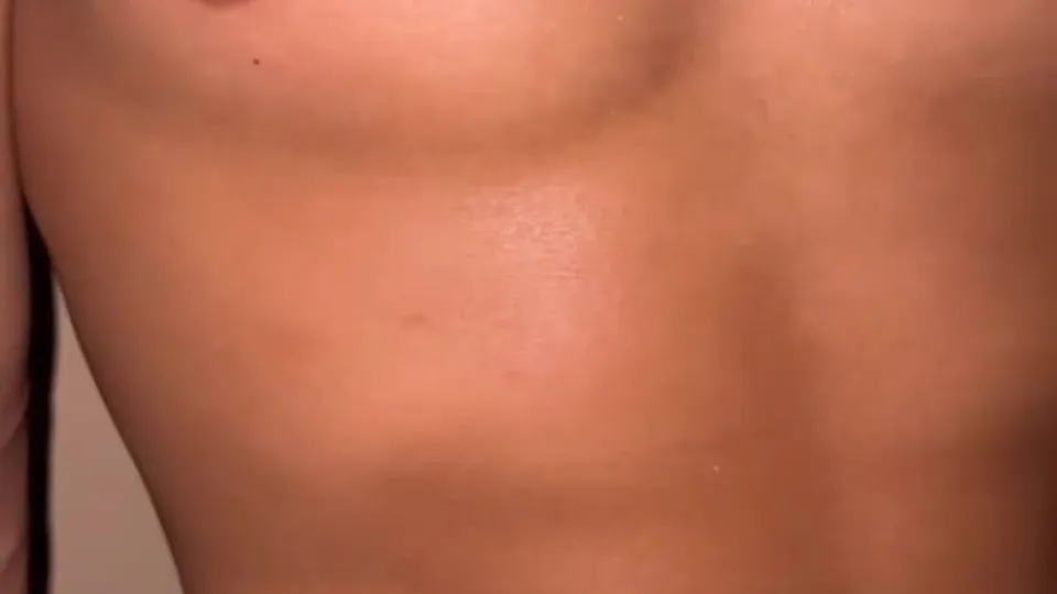 Muscular Hunts: Pinoy Blowjob & Handjob