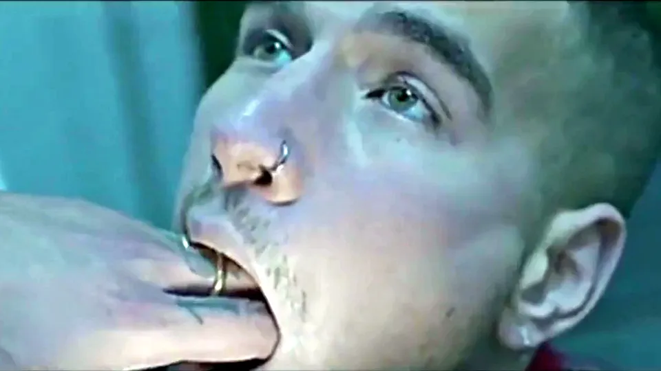 Poppers Trainer - G Spot Stim - ThisVid.com
