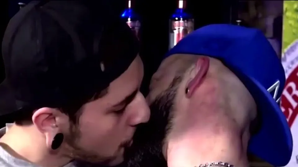 Poppers Training After Hours Sex Club - ThisVid.com