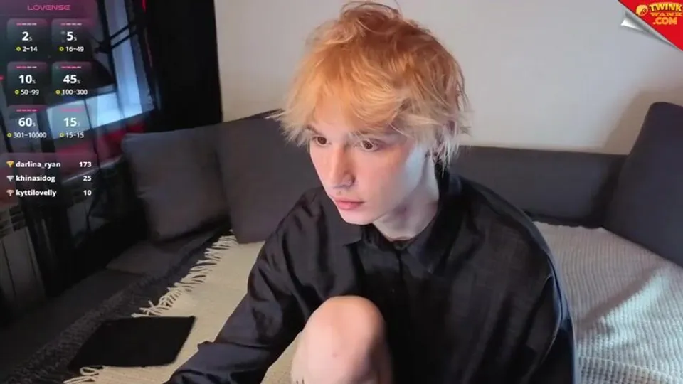Porn sexy camboy webcam twink kessy:white hot show tube