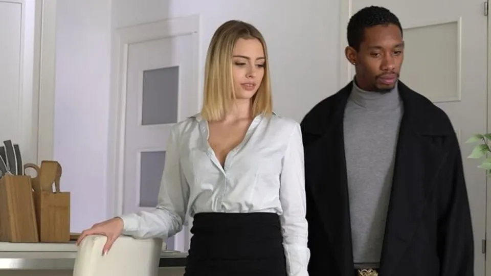 Porn World - Jesus ReyesLya Missy - Real Estate Agent Lya Missy Gets Fucked GP1643 
