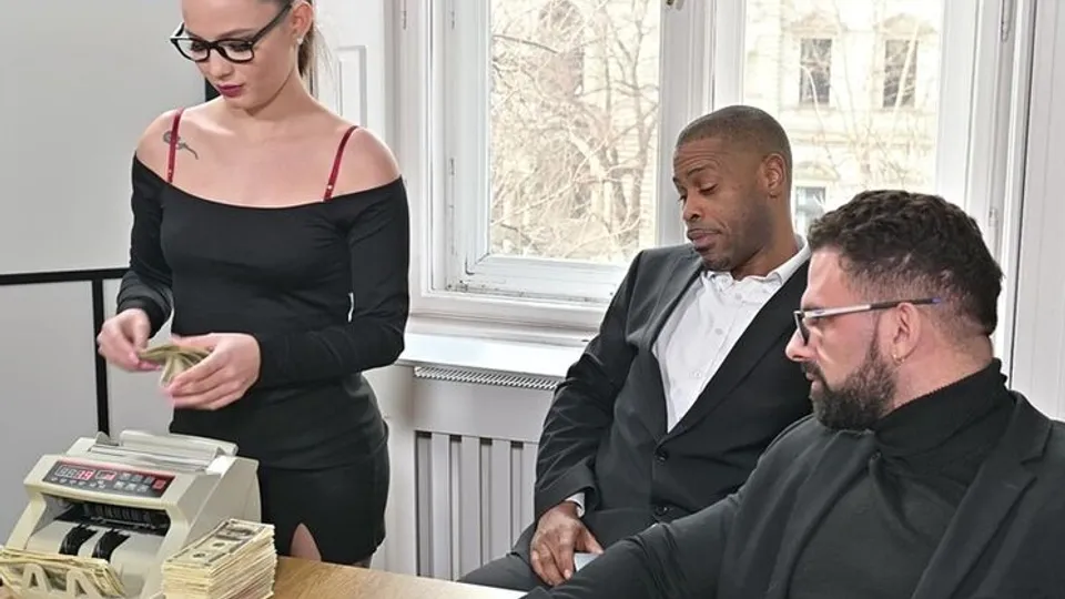 Porn World - Lorenzo ViotaDarrell DeepsLucy Mendez - Femme Fatale Lucy Mendez Swaps Secrets For Interracial DP Slamming GP3200 