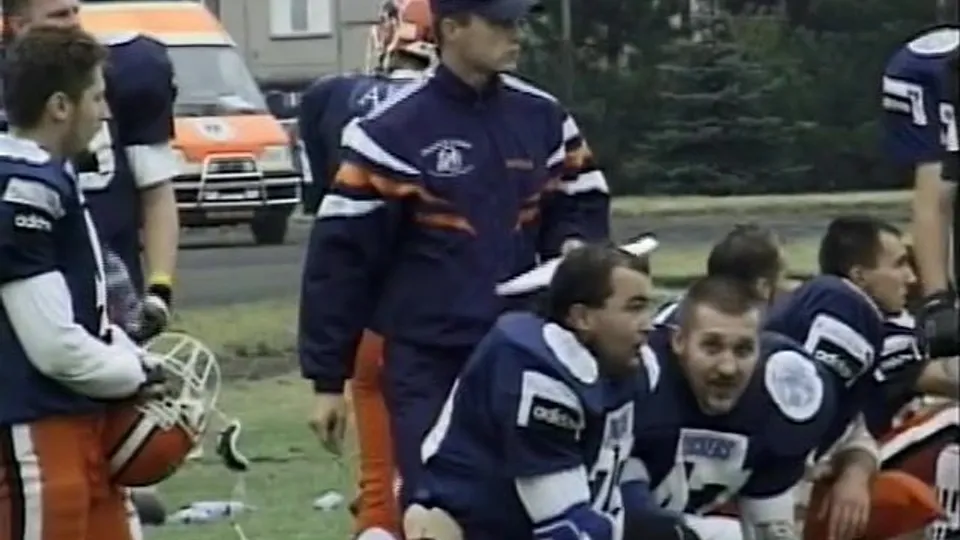 Prague buddies SPORTY Czech GAY PORN FILM