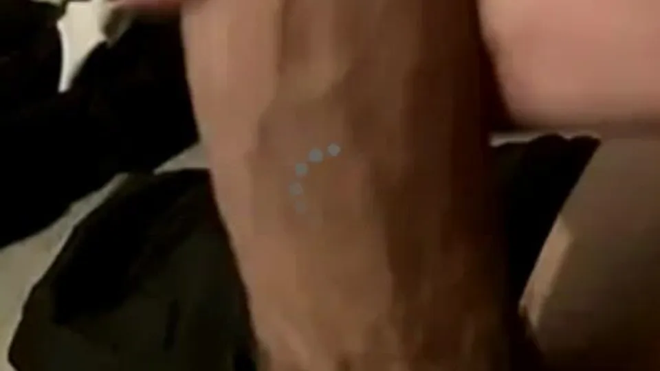 Pretty boy shows cock