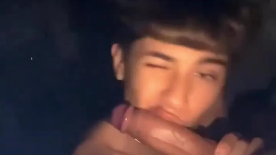 Pretty boy sucking