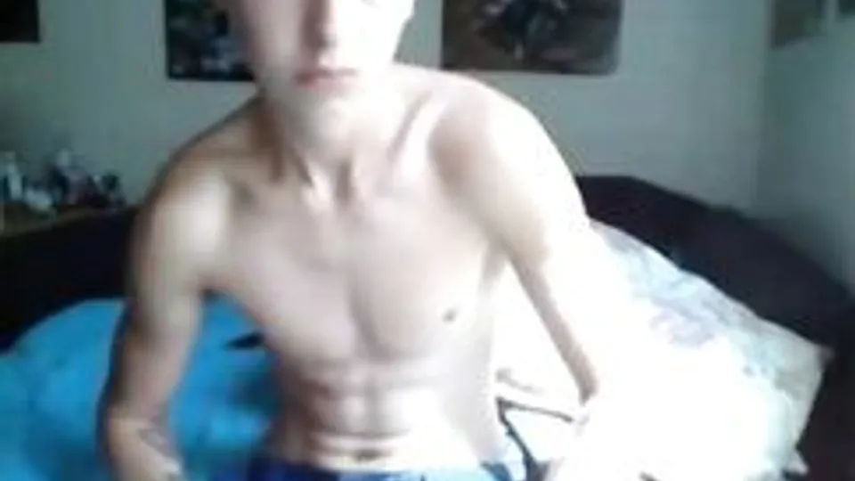 pretty guy show and wank cam boys porn