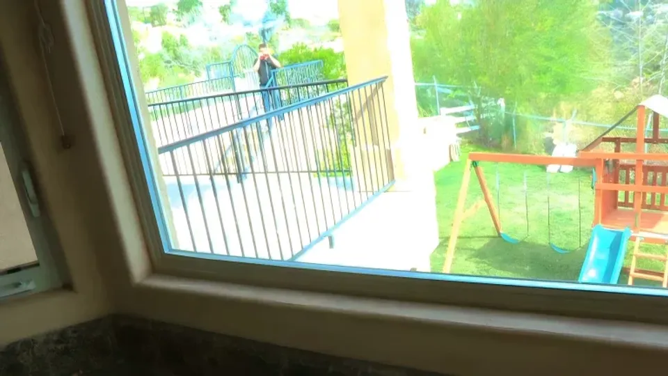 Pretty Lady Gets Fuck By A Hard Cock 