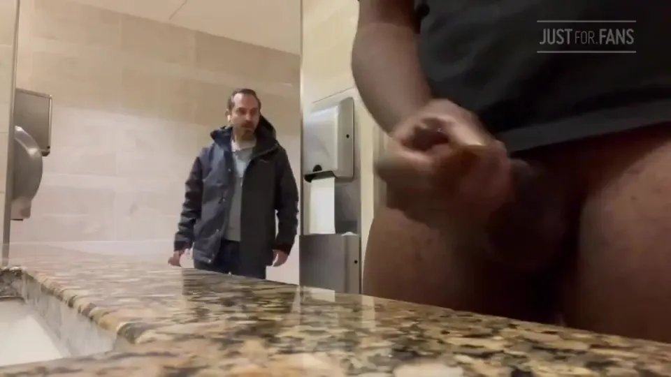 Public b8 pt 1 (caught) - ThisVid.com
