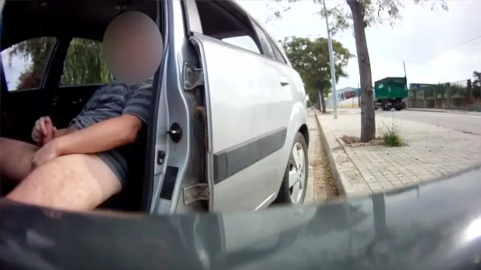 Tucker Flash: Openbare Masturbatie