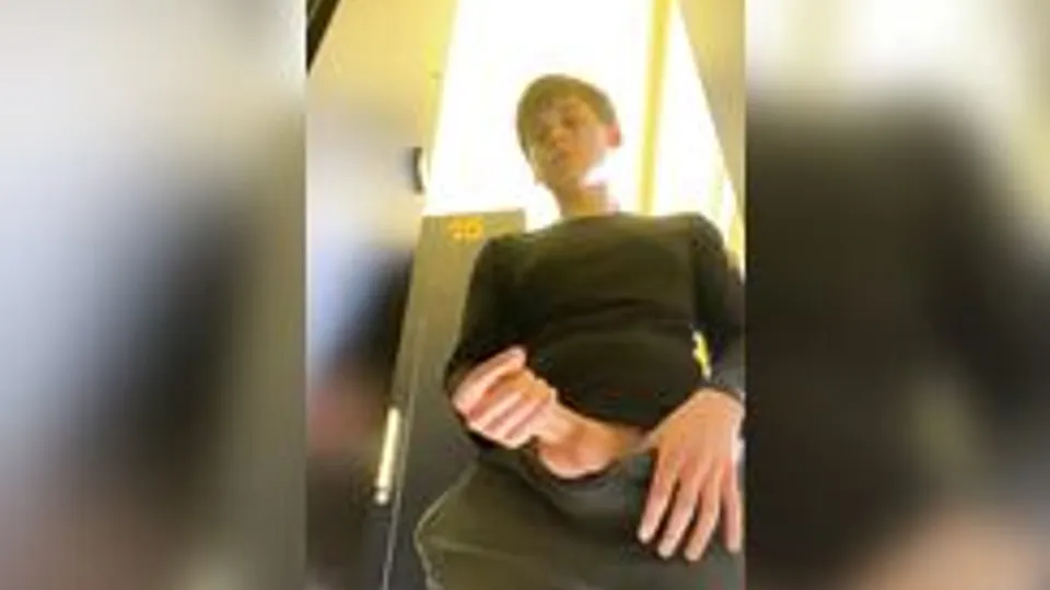 Public Jerking And Cumming  OF124