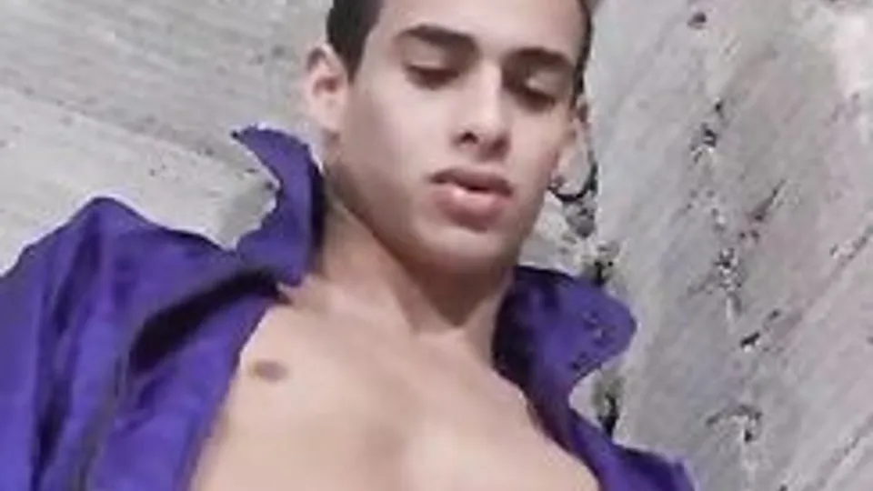 Public porn boys bareback cumshot sex