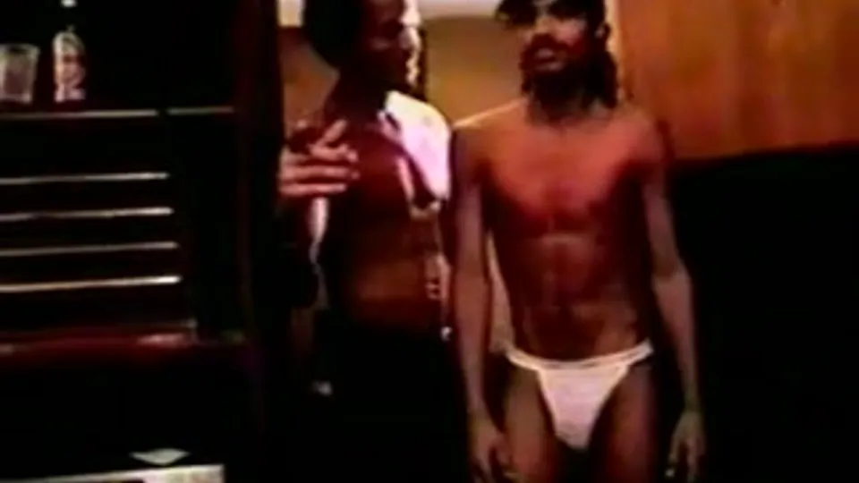 Puerto Rican Threesome: Tag Teaming