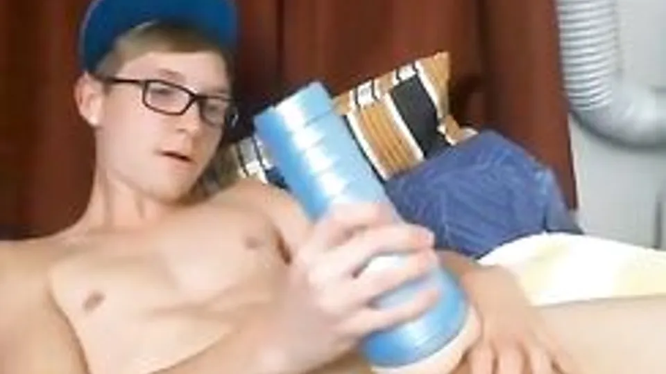 Pump Play Boys Porn - Twink Cum Amateur Solo