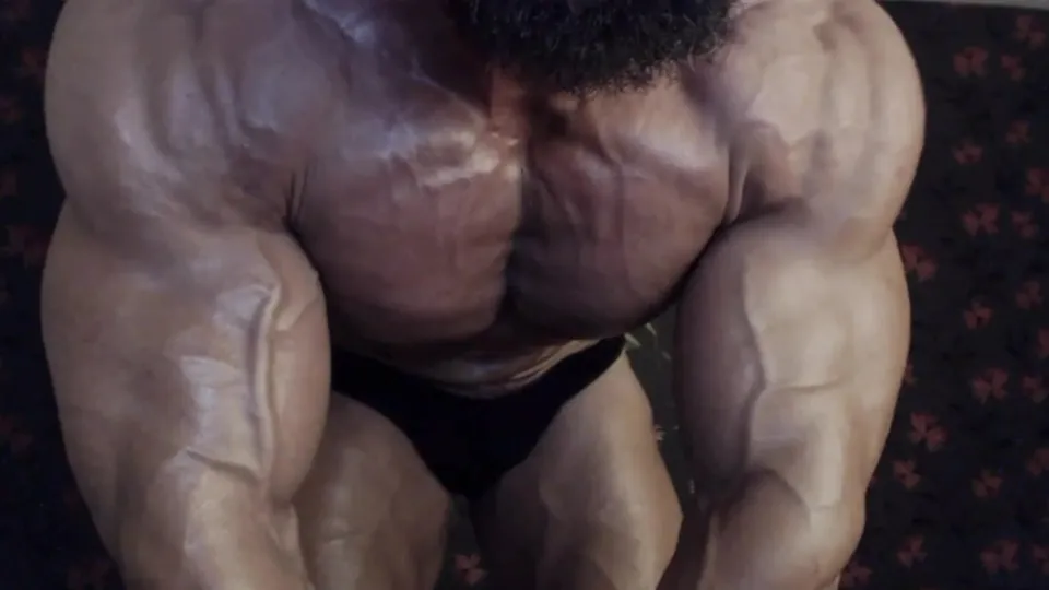 PUMPED GOD BOD - ThisVid.com