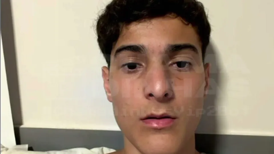 Punhetinha gostosa do mlk - ThisVid.com