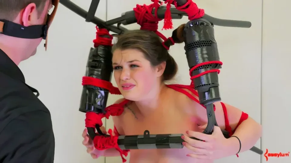 Anastasia Rose Ass Worship and Punishment