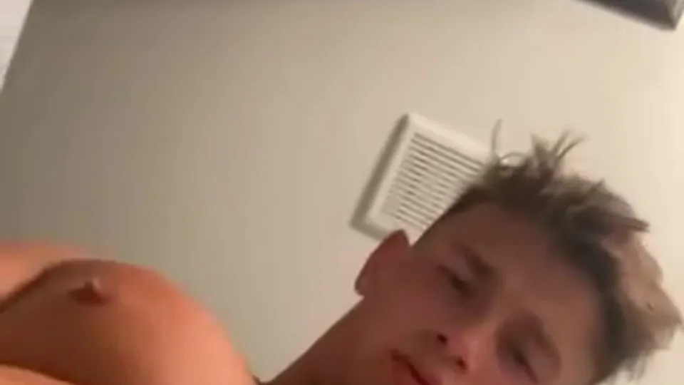 quarterback durhamh sextape  — PornOne ex vPorn