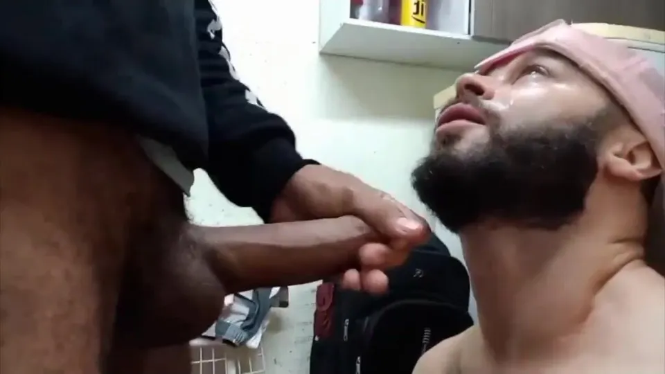 Quick Blowjob Ends With A Huge Facial Cum Shot - ThisVid.com