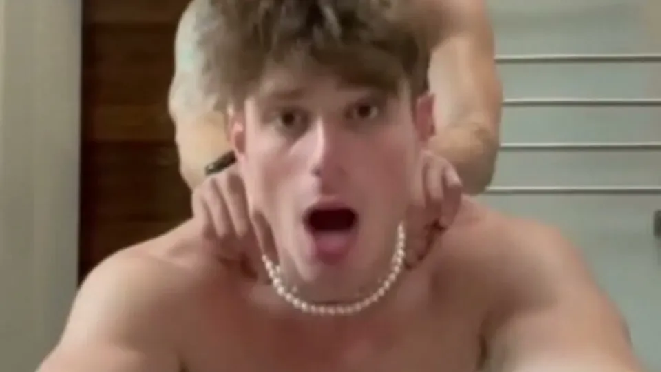 Shirtless Twink Gets Raw Dicking Poolside