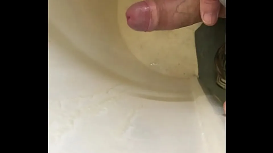 Masturberen in het openbaar toilet