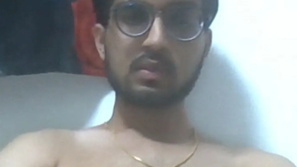 Rahul, 26yo from Japan - ThisVid.com