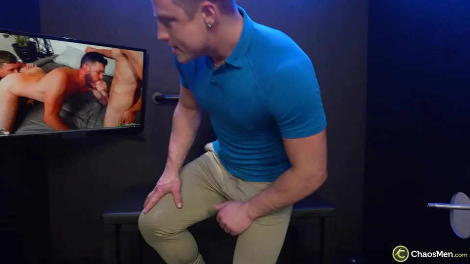 Raw Glory Hole - Draven Navarro & Logan Aarons.mp4
