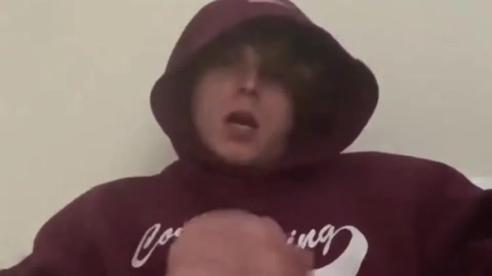 Real nudes I found on big brother’s phone - ThisVid.com