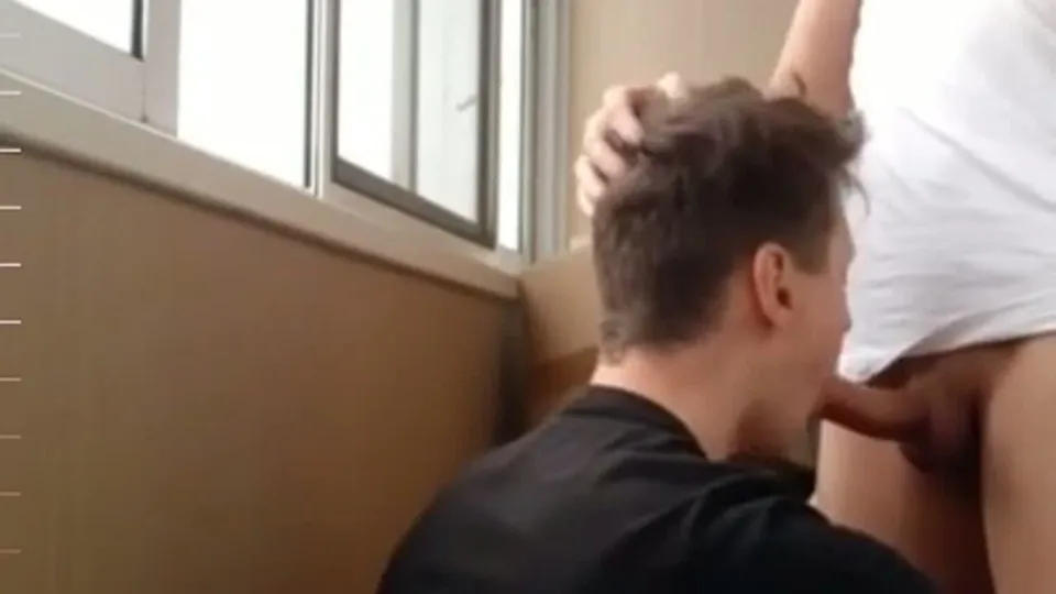 Russian Amateur Threesome