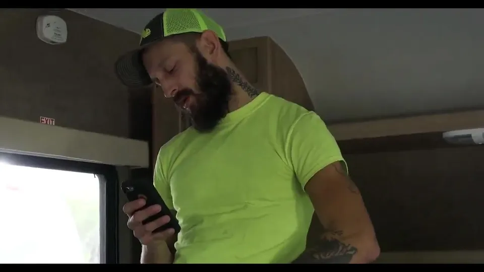 Redneck dad & son - ThisVid.com