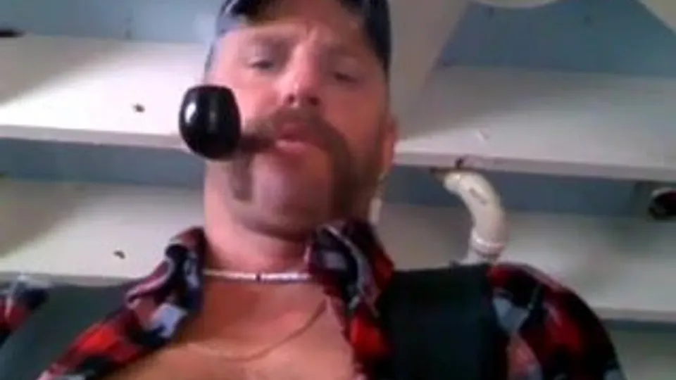 Redneck daddy - ThisVid.com