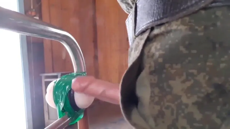 Redneck gets creative in his man shed - ThisVid.com