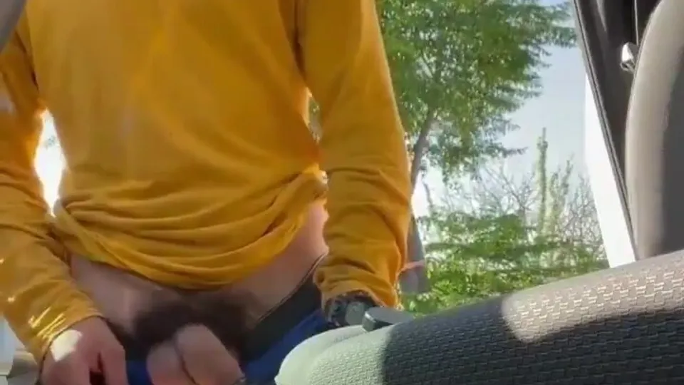 Redneck piss - video 3 - ThisVid.com