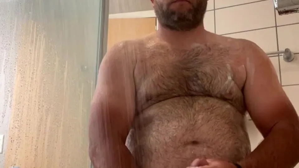 Redneck Jerks Off in Shower
