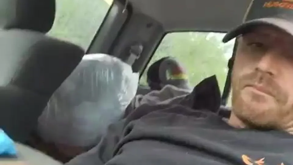 Redneck Squirts Out A Big Load In His Car - ThisVid.com