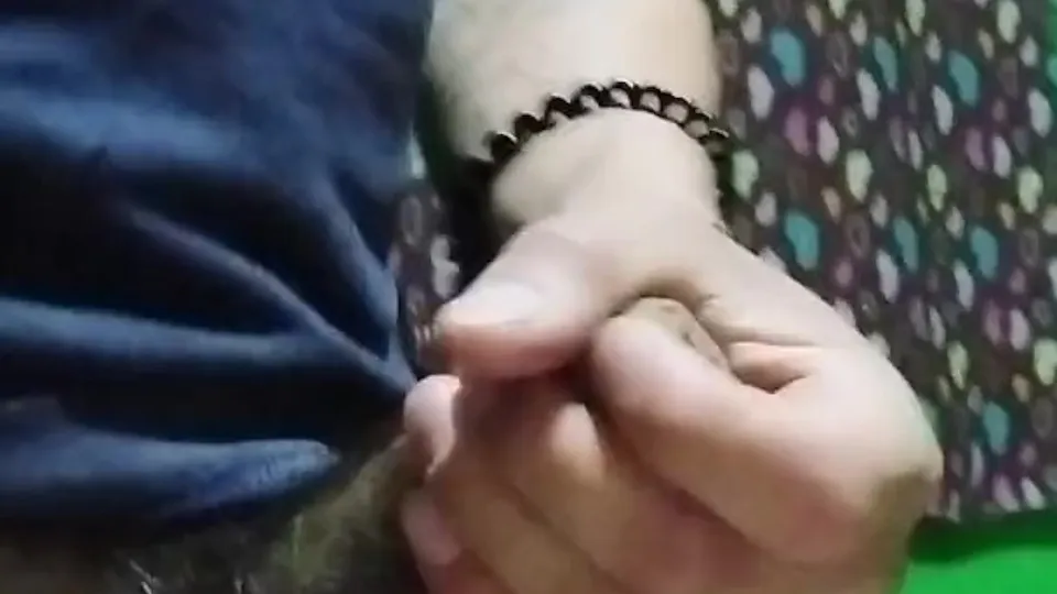 Mature Lesbian DP with Squirt